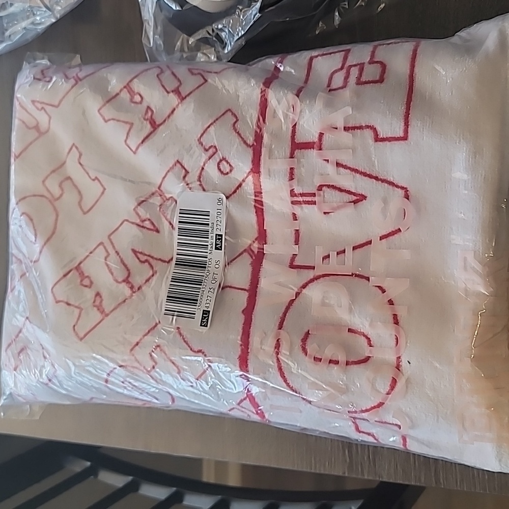 Victoria's Secret White & Red PINK Logo Terry Beach Towel
